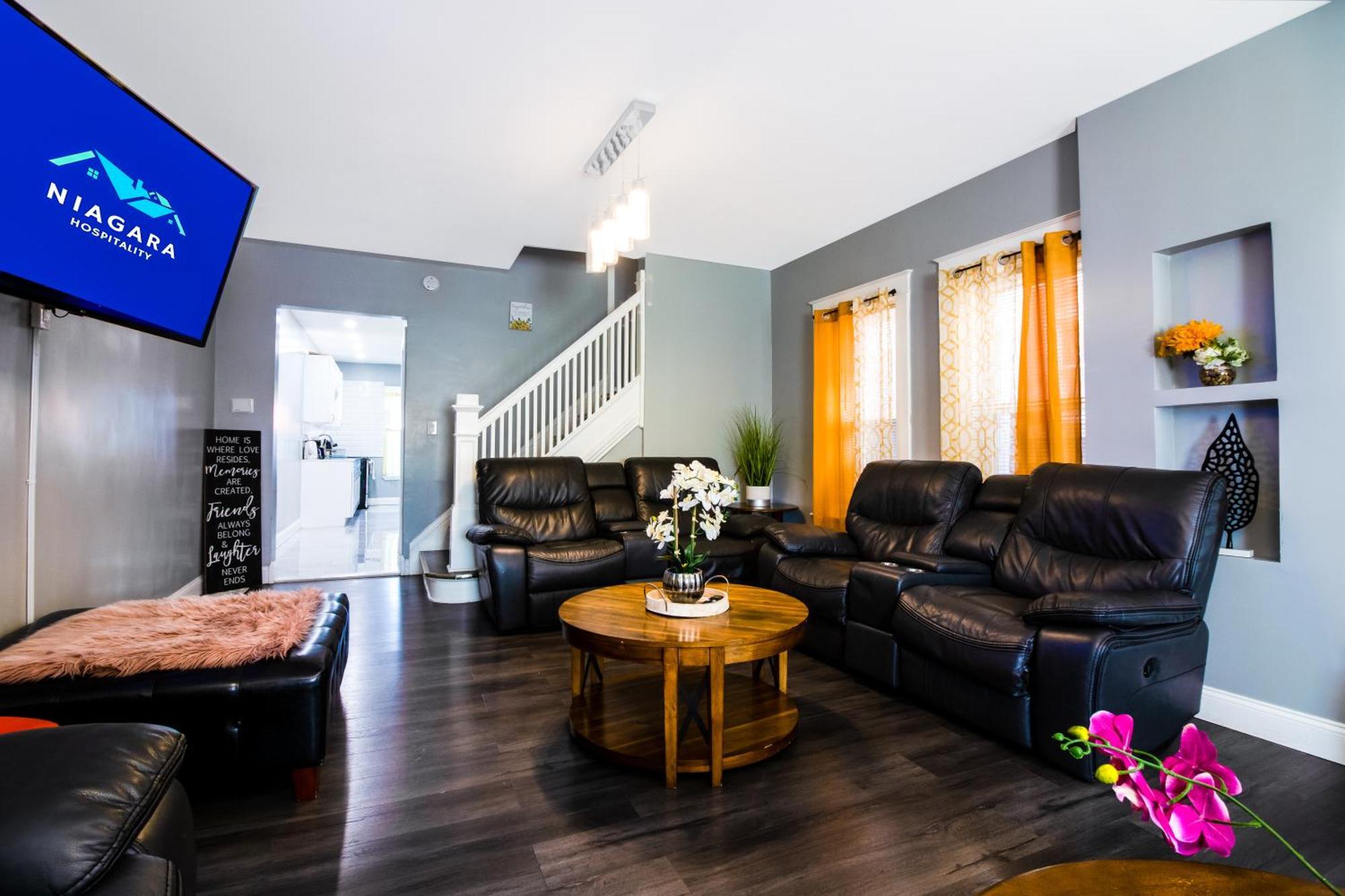 Sprawling 8Br Home Ideal For Large Groups In Niagara Falls Ny Niagarawatervallen Buitenkant foto