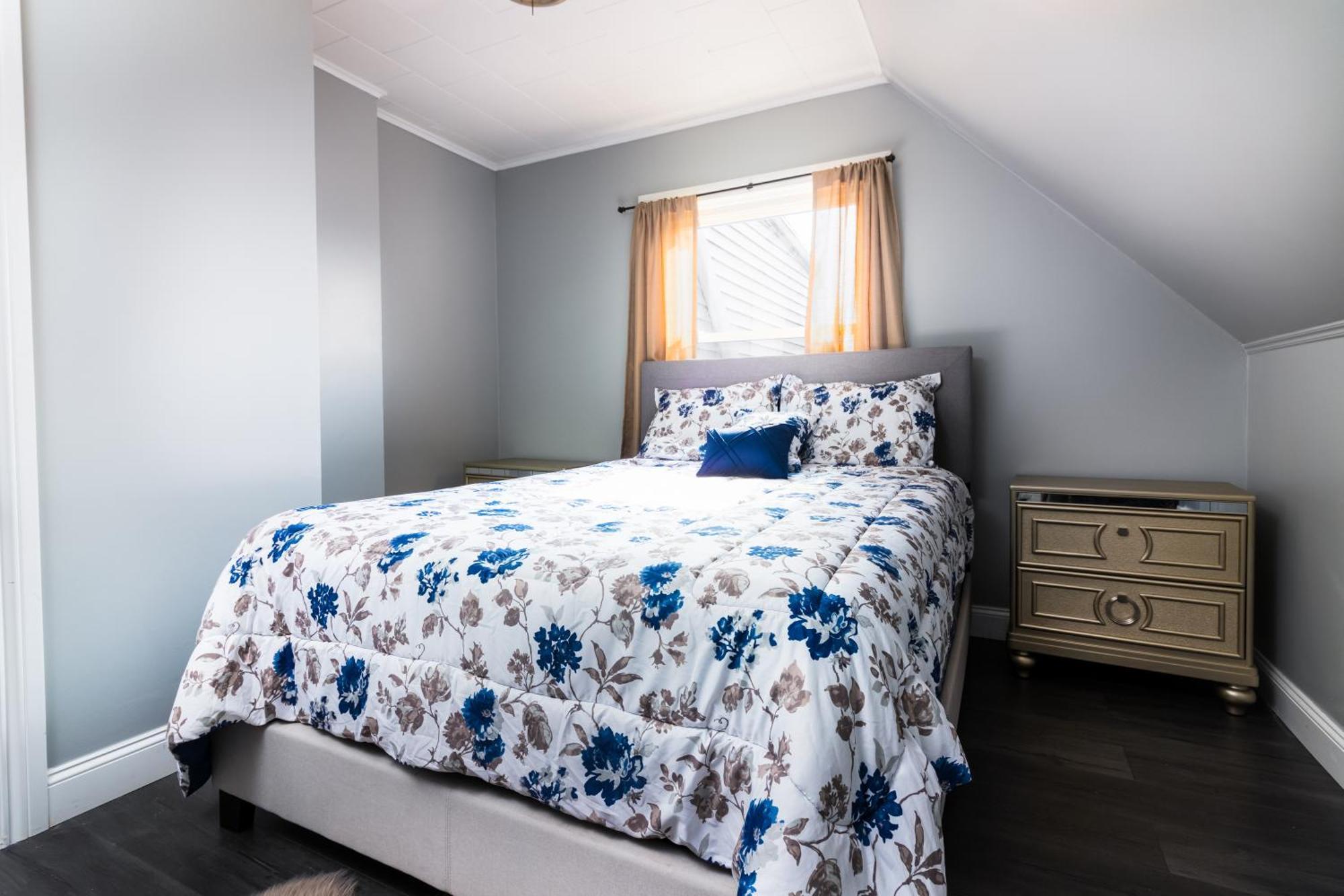 Sprawling 8Br Home Ideal For Large Groups In Niagara Falls Ny Niagarawatervallen Buitenkant foto