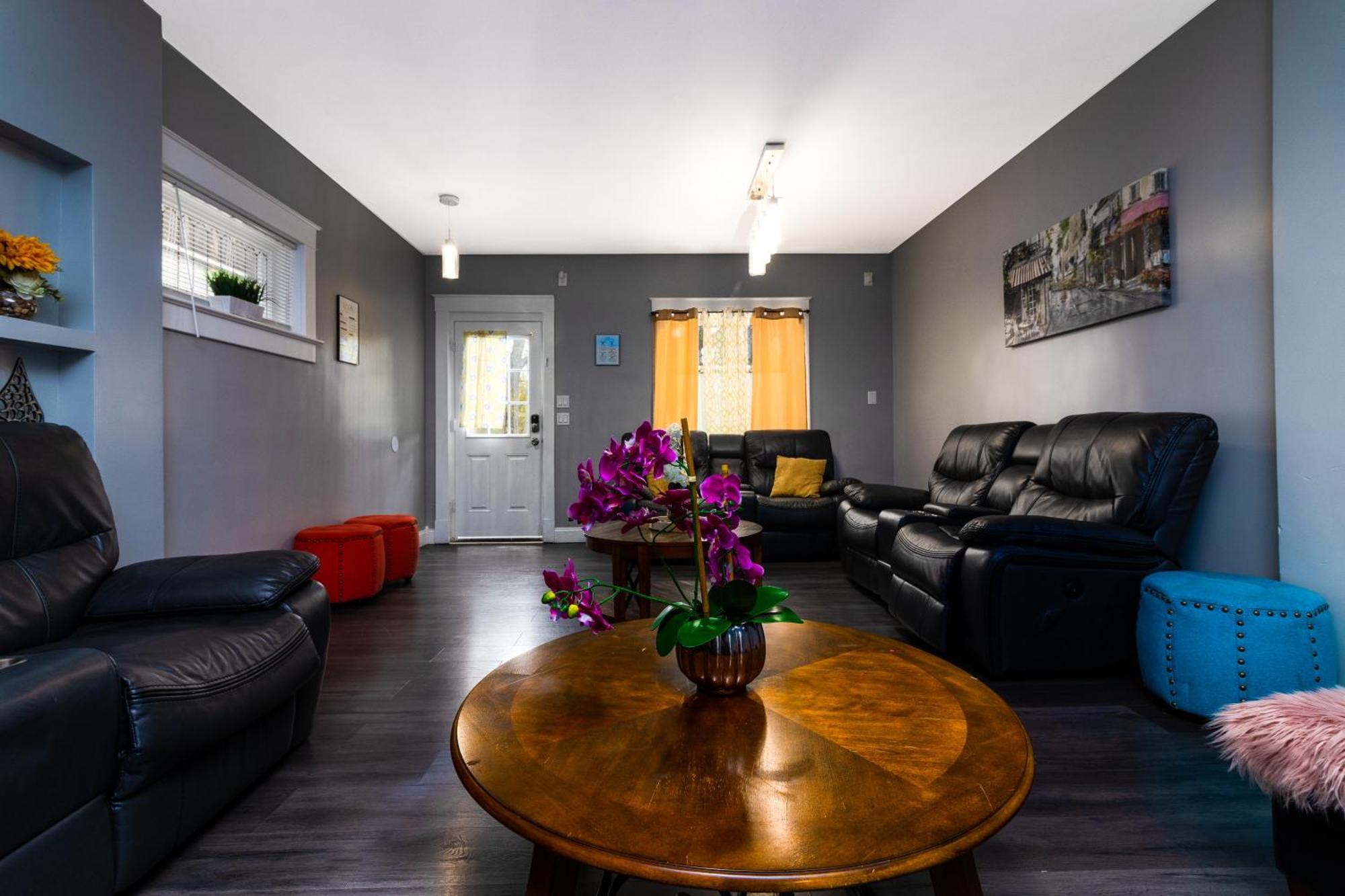 Sprawling 8Br Home Ideal For Large Groups In Niagara Falls Ny Niagarawatervallen Buitenkant foto